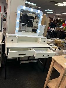 Dressing table with light, good price and good price - Photo 2