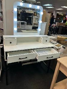 Dressing table with light, good price and good price - Photo 3