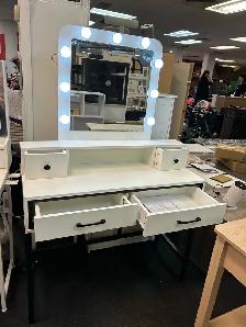 Dressing table with light, good price and good price - Photo 10