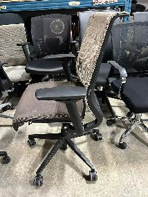 Used Chairs for Sale - Ufficio Furniture - Call Us Now! - Photo 6