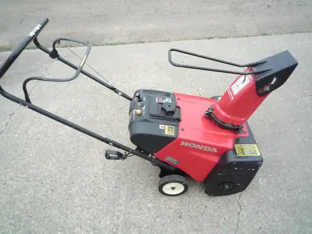 Honda Snow Blower 21 inch