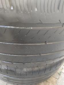 295-40R20x2 pneus été Michelin Latitude pour dépanner 1 été