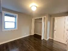 Amazing Downtown 3Bedrooms 2 Baths Apartment - Photo 3
