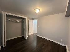 Amazing Downtown 3Bedrooms 2 Baths Apartment - Photo 8