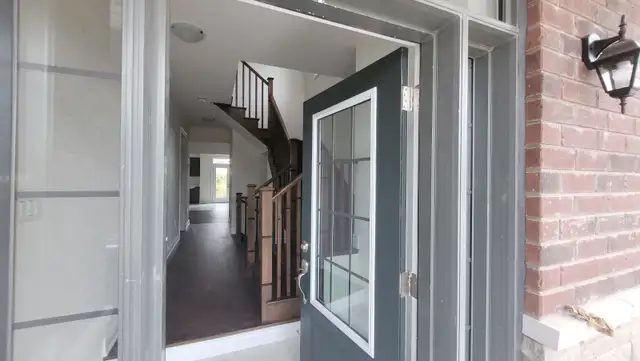Detached 3 bedroom house