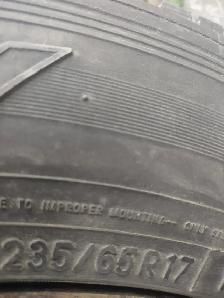 235-65R17x4 pneus hiver sur jantes Nissan Rogue 2023. - Photo 4