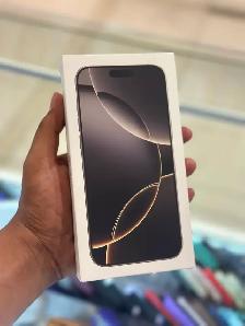 ✨ iPhone 16 Pro Max 256GB - Like New ✨ - Photo 2