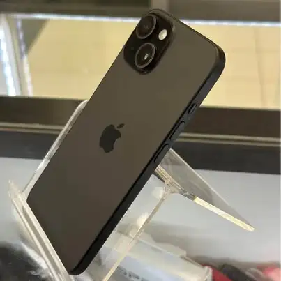 Apple iPhone 15 (Black)