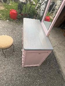 Free delivery Vintage 1972 Daveluyville Vanity  with  Stool - Photo 4