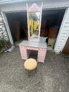 Free delivery Vintage 1972 Daveluyville Vanity  with  Stool - Photo 7
