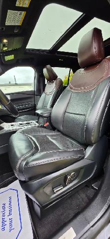 2020 Ford Explorer PLATINUM AWD /ACCIDENT FREE & ONE OWNER/ - Photo 23