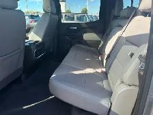 2022 GMC Sierra 1500 Limited Crew Cab SLT - Photo 18