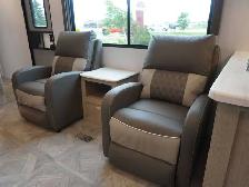 2024 Forest River Salem Platinum Rear Kitchen Panoramic Windows - Photo 19
