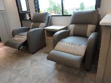 2024 Forest River Salem Platinum Rear Kitchen Panoramic Windows - Photo 23