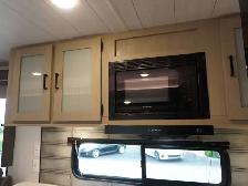 2024 Forest River Salem Platinum Rear Kitchen Panoramic Windows - Photo 29