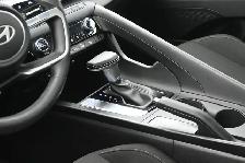 2025 Hyundai Elantra Preferred Tech Heated Seats/Wheel, Apple/An - Photo 6