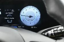 2025 Hyundai Elantra Preferred Tech Heated Seats/Wheel, Apple/An - Photo 12