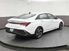 2025 Hyundai Elantra Preferred Tech Heated Seats/Wheel, Apple/An - Photo 32