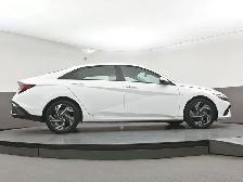 2025 Hyundai Elantra Preferred Tech Heated Seats/Wheel, Apple/An - Photo 35