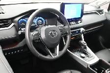 2024 Toyota RAV4 LIMITED AWD | APPLE CARPLAY | KEYLESS ENTRY | A - Photo 5