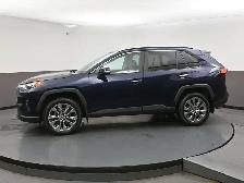 2024 Toyota RAV4 LIMITED AWD | APPLE CARPLAY | KEYLESS ENTRY | A - Photo 35