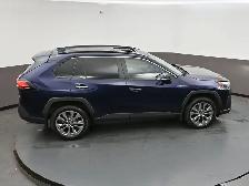 2024 Toyota RAV4 LIMITED AWD | APPLE CARPLAY | KEYLESS ENTRY | A - Photo 55