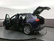 2024 Toyota RAV4 LIMITED AWD | APPLE CARPLAY | KEYLESS ENTRY | A - Photo 61