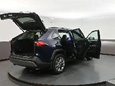 2024 Toyota RAV4 LIMITED AWD | APPLE CARPLAY | KEYLESS ENTRY | A - Photo 63