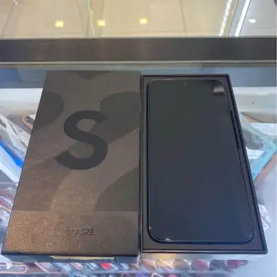 Samsung S22