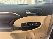 2016 Toyota Highlander Limited - Photo 18