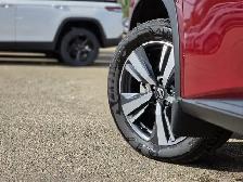 2024 Nissan Rogue SL - Photo 11