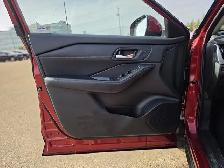 2024 Nissan Rogue SL - Photo 15