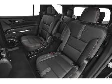 2026 Chevrolet Traverse RS AWD 4dr RS - Photo 10