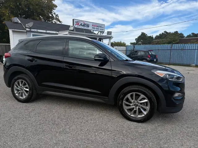 2016 Hyundai Tucson SE