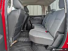 2023 Ram 1500 Classic Express Express 4x4 Crew Cab 5&amp.apos.7& - Photo 13