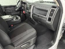 RAM 1500 Classic Express Quad Cab 4x4 2020 à vendre - Photo 12