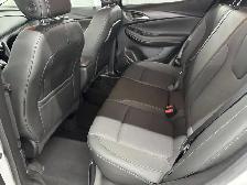 Buick Encore GX Privilégiée AWD 2023 à vendre - Photo 17