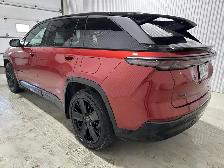 Jeep Wagoneer S Launch Edition AWD 2024 100% Électrique 600HP 8 - Photo 17