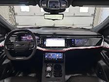 Jeep Wagoneer S Launch Edition AWD 2024 100% Électrique 600HP 8 - Photo 23