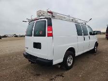 2012 Chevrolet Express - Photo 4