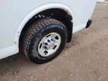 2012 Chevrolet Express - Photo 18