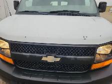 2012 Chevrolet Express - Photo 30