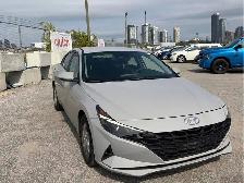 2021 Hyundai Elantra Essential IVT | LOW KM | - Photo 3