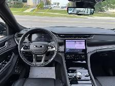 2024 Jeep Grand Cherokee Overland - Photo 10