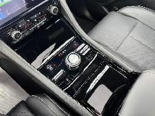 2024 Jeep Grand Cherokee Overland - Photo 12