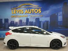 FORD FOCUS 2016 ST 252 HP MANUEL 6 RAPPORT BANS RECARO BEAU LOOK