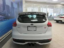 FORD FOCUS 2016 ST 252 HP MANUEL 6 RAPPORT BANS RECARO BEAU LOOK - Photo 5