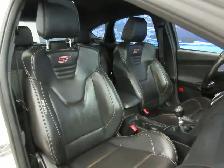 FORD FOCUS 2016 ST 252 HP MANUEL 6 RAPPORT BANS RECARO BEAU LOOK - Photo 10