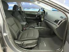 HYUNDAI ELNATRA 2018 GL AUTOMATIQUE 92 700 KM AIR CLIMATISE BLUE - Photo 9