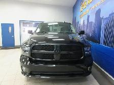 RAM 1500 CLASSIC 2022 EXPRESS CREW-CAB BOITE 5'7' 4X4 V8 5.7L HE - Photo 4